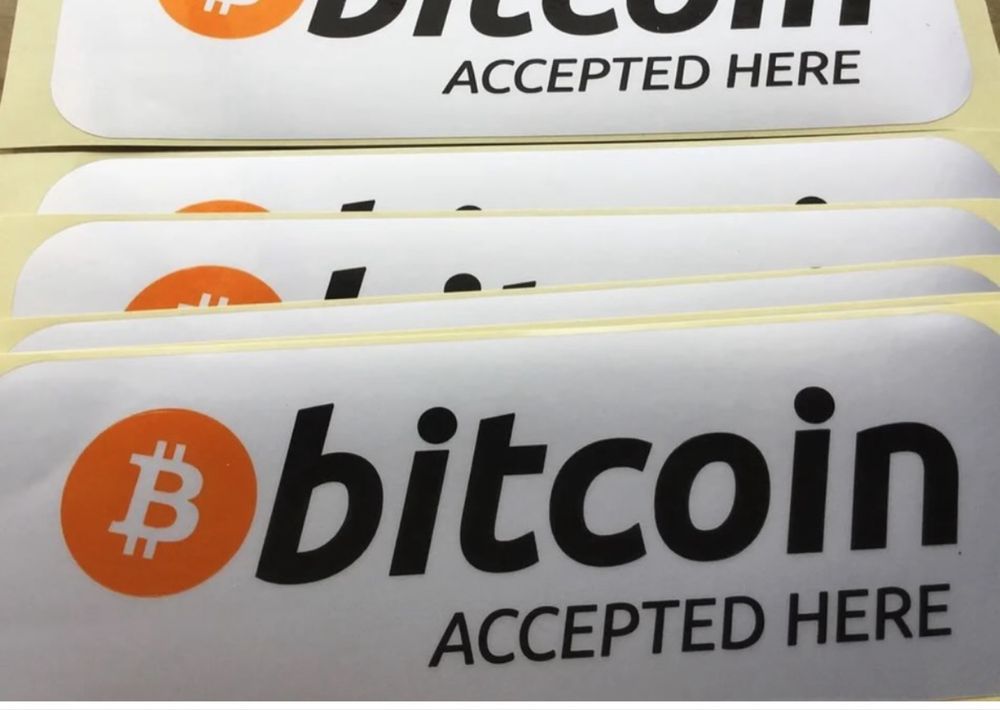 Стикери “Bitcoin accepted here”