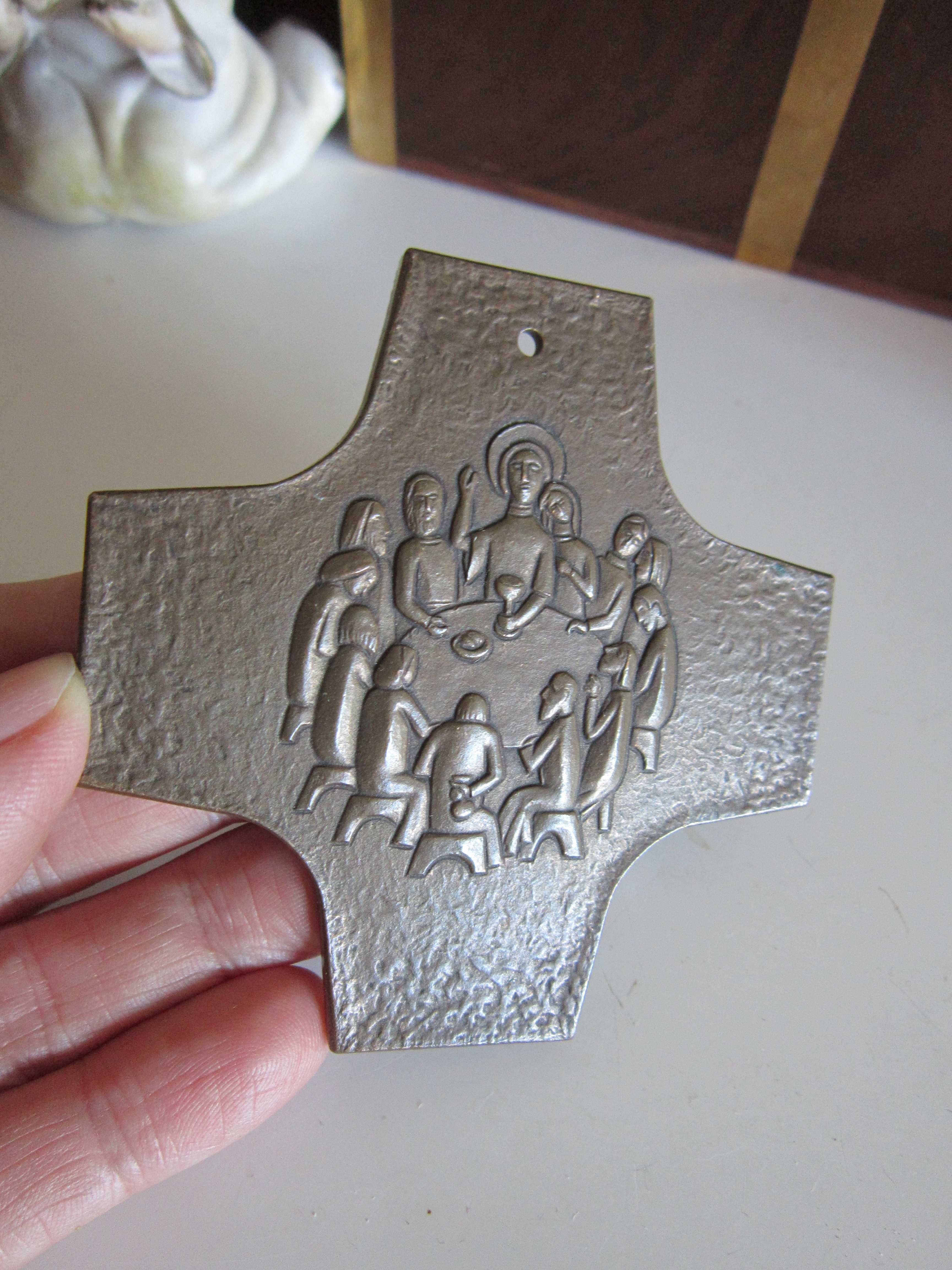 rar bronz masiv  Cina cea de taina Cruce mica, Germania anii 1970