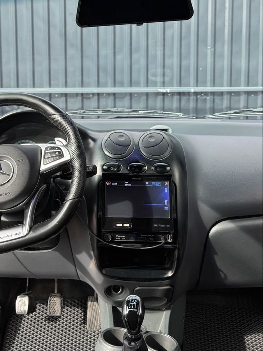 Pioneer 5200 sotiladi