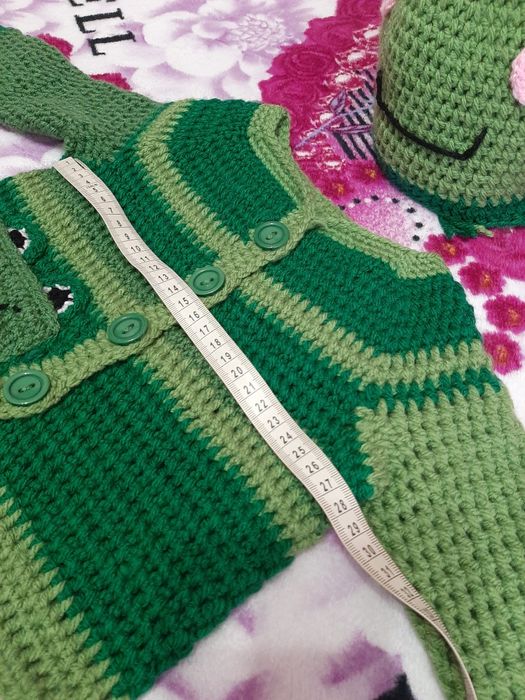 Cardigan și căciuliță copii