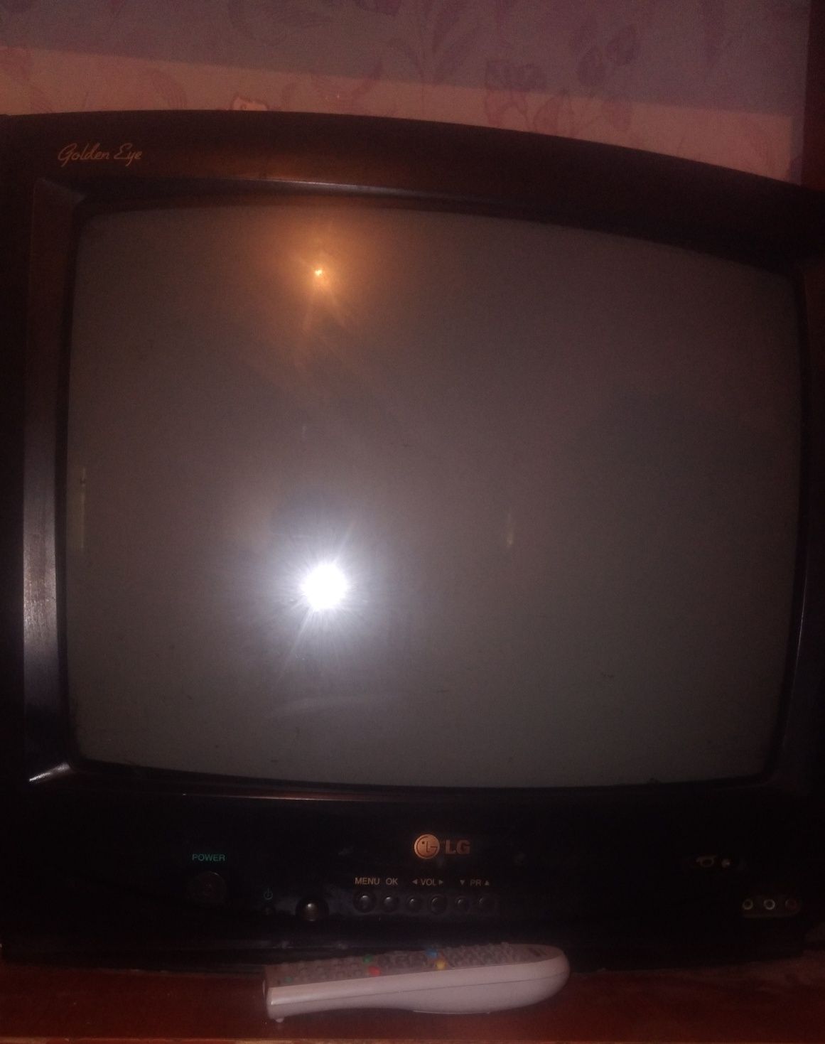 Телевизор LG 2004 Года