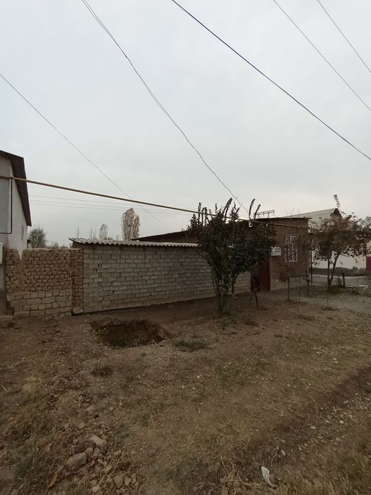 Сирдарё вилояти Баявут тумани КАРАПЧИ МФЙ да уй сотилади