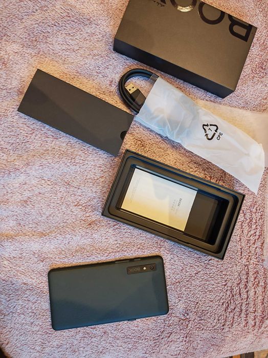 Четец за ел. книги BOOX Palma 6.13" - 128 gb - Гаранция