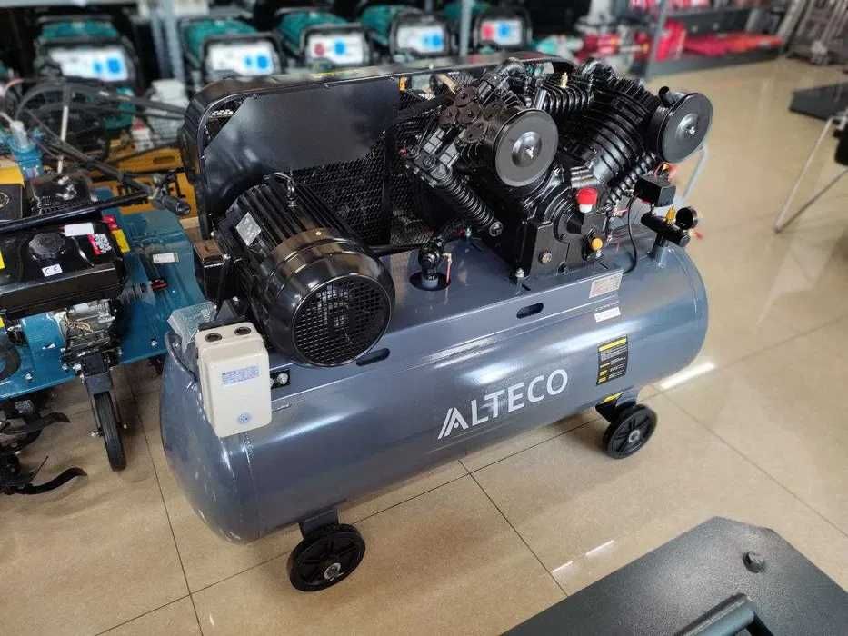 Компрессор / Kompressor ALTECO 300л