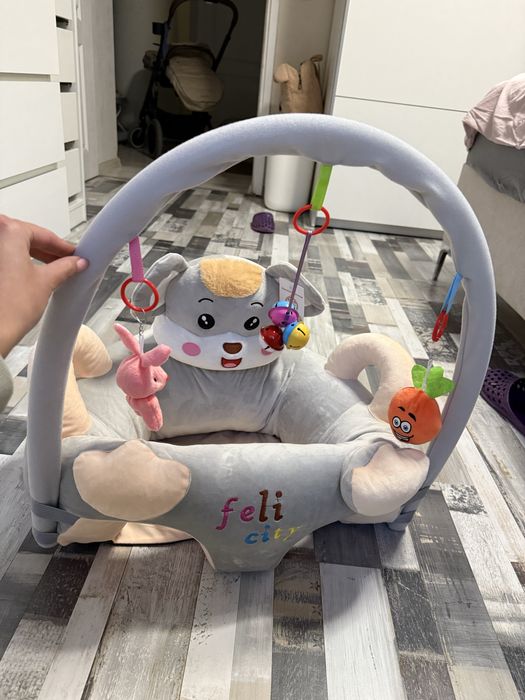 Барбарон/Стол за бебе с арка