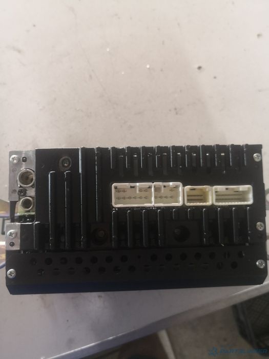 CD player auto TOYOTA AURIS (_E15_) [ 2006 - 2012 ] OEM 8612002520