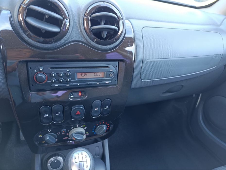 Dacia Duster 4x4 1.5dCi 110 cp Euro 5 2012 klima/bulbar/proiectoare