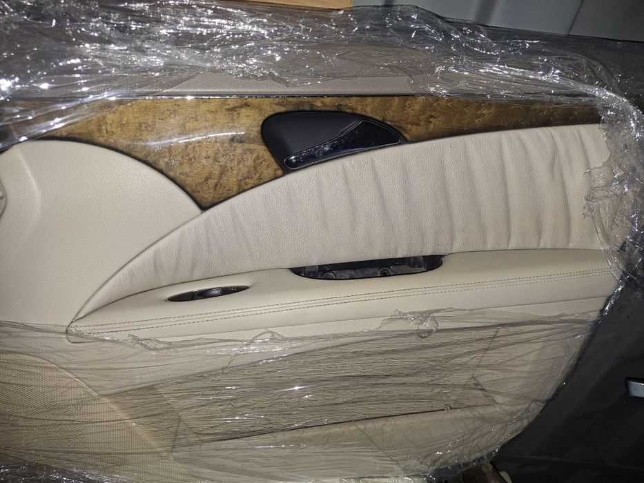 Кори за врати за Мерцедес W 211