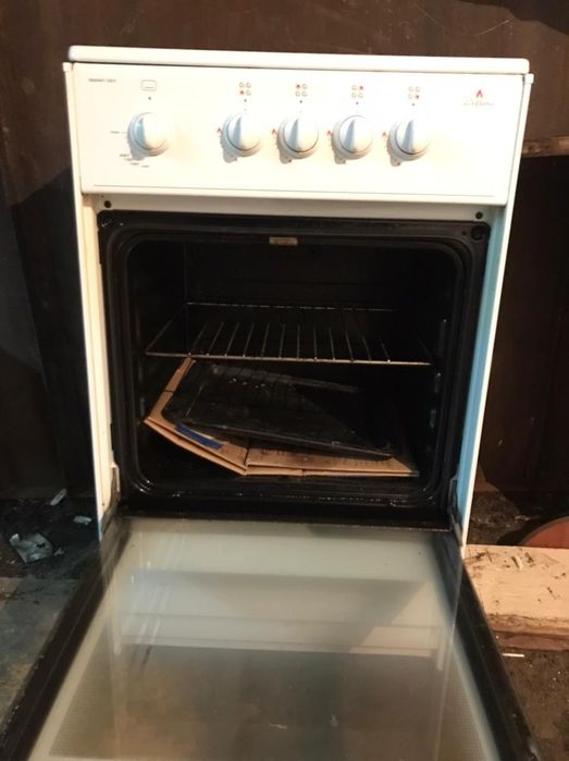 Продам газовую плиту 5000тг