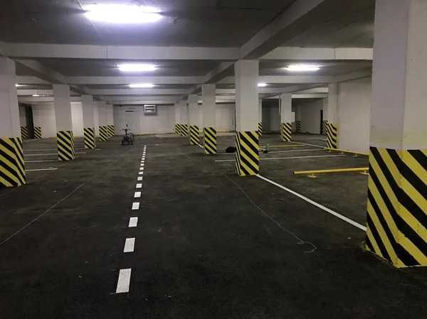 Нанесение дорожной разметки. Асфальтирование