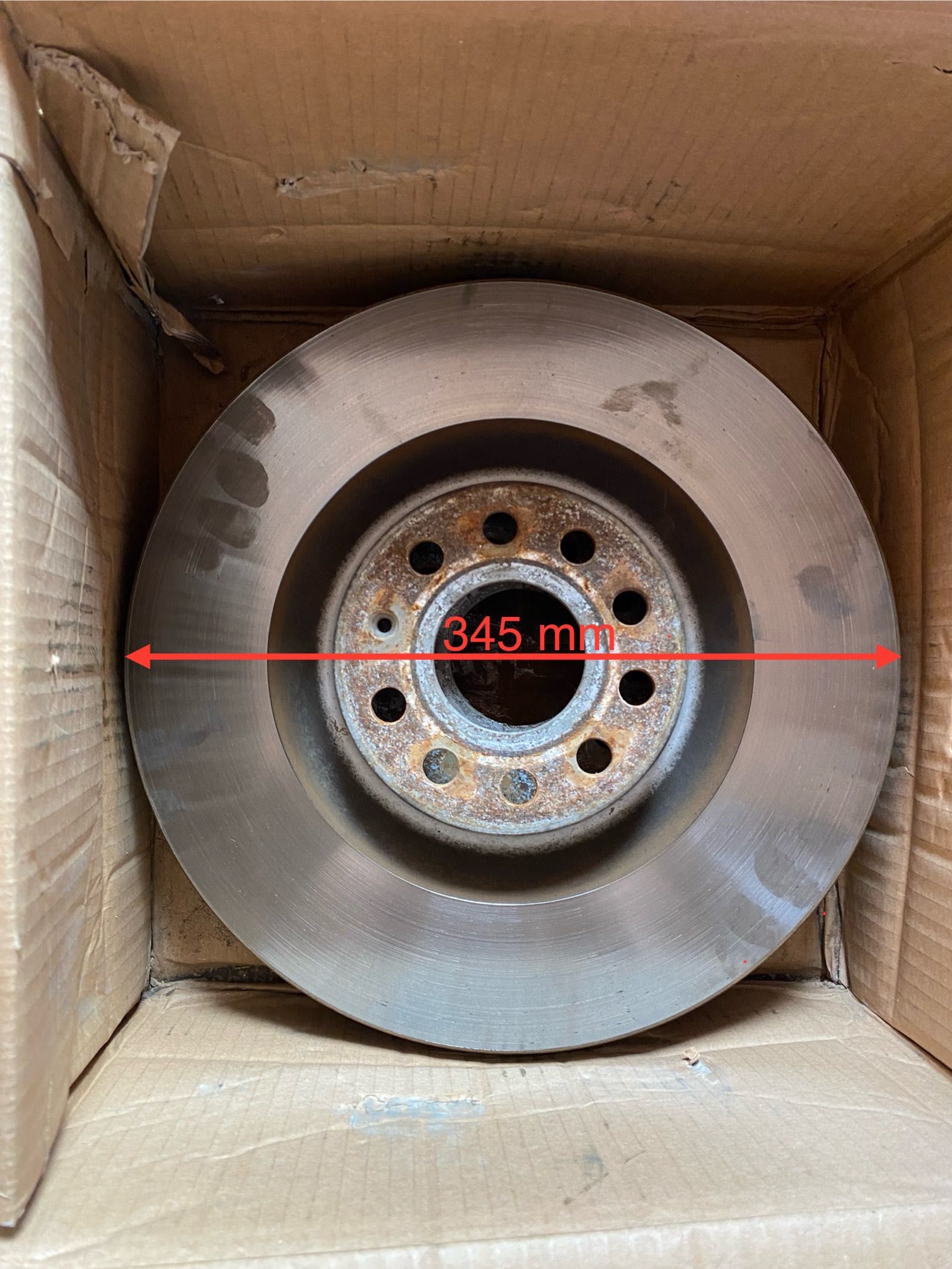 Спирачни апарати с накладки и дискове от Passat CC 3.6