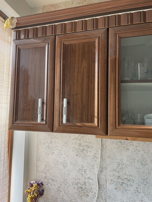 Кухня, с мивка и смесител