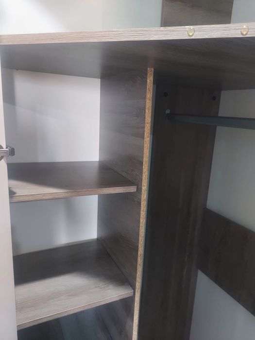 Продам шифонер угловой