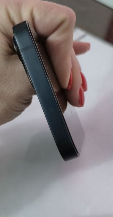 Vând IPhone 13 , 128 GB