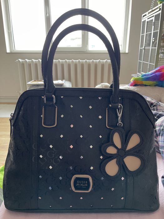 Genti Guess originale