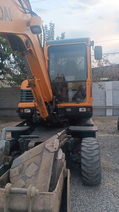 Экскаватор 2013 Hundai
