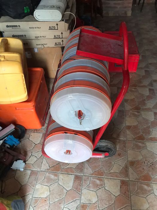 Dispozitiv pentru cablu electric