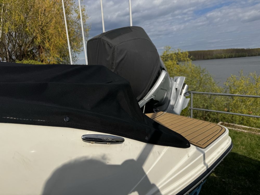 Sea Ray 23SPX 250 Verado Outboard