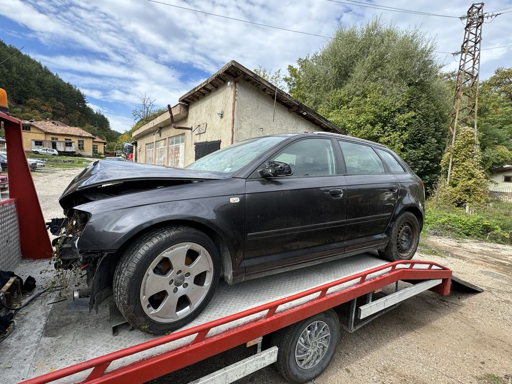 Ауди а3sportback на части!