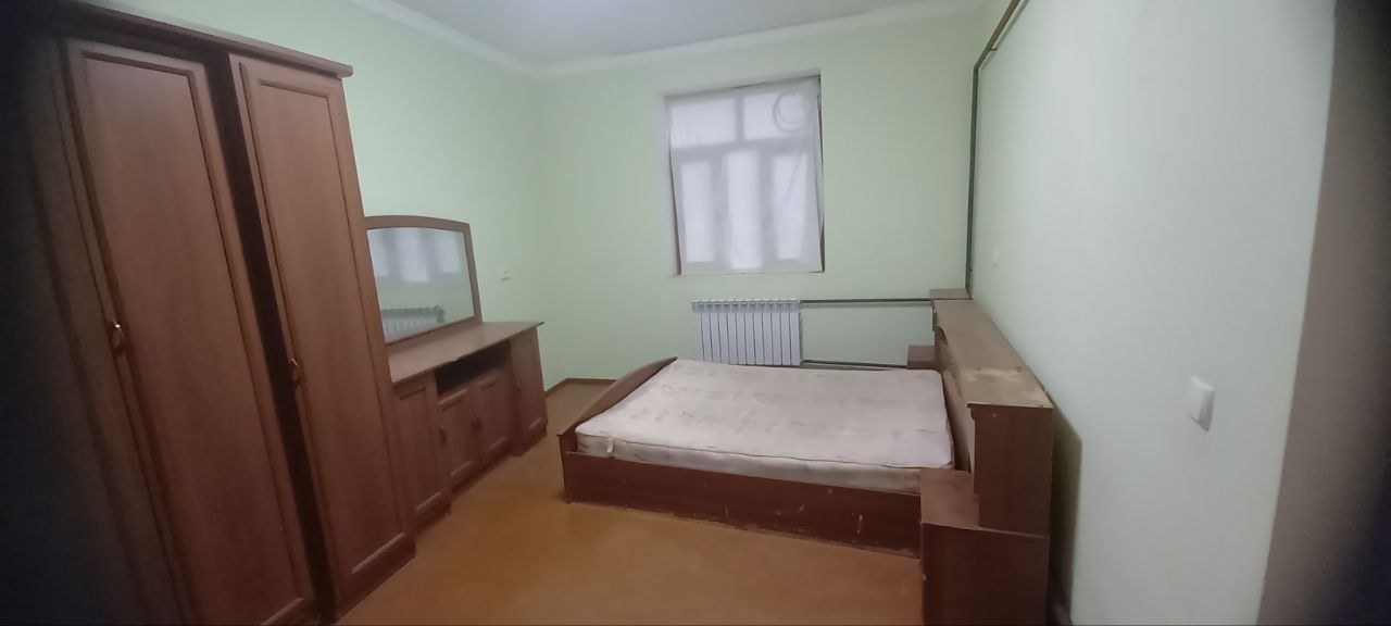 Uy arendaga beriladi. 2 xonali. Faqat oilalilarga. Sharoitlari mavjud.