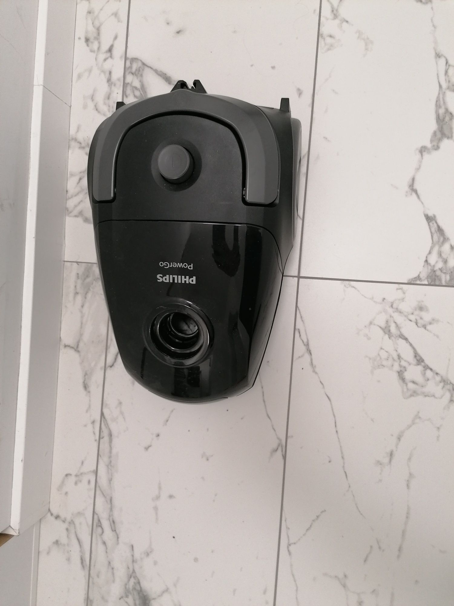 Прахосмукачка Philips FC8240/09 , С торбичка. Гаранция 2 години