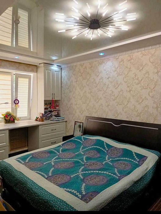 Продам кровать двухспальную