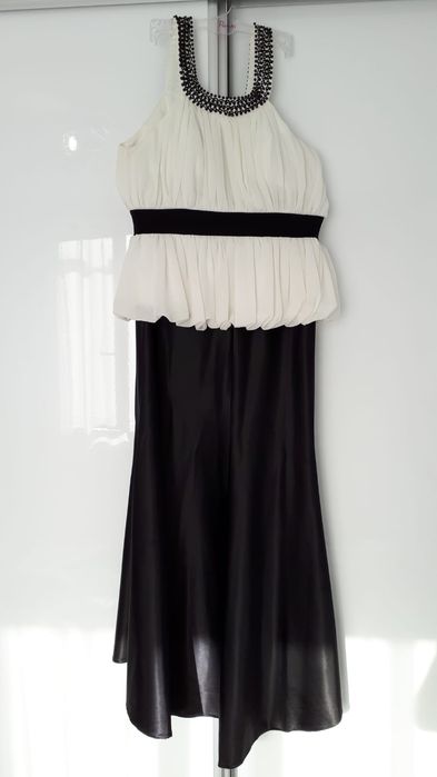 Corset + fusta satin.