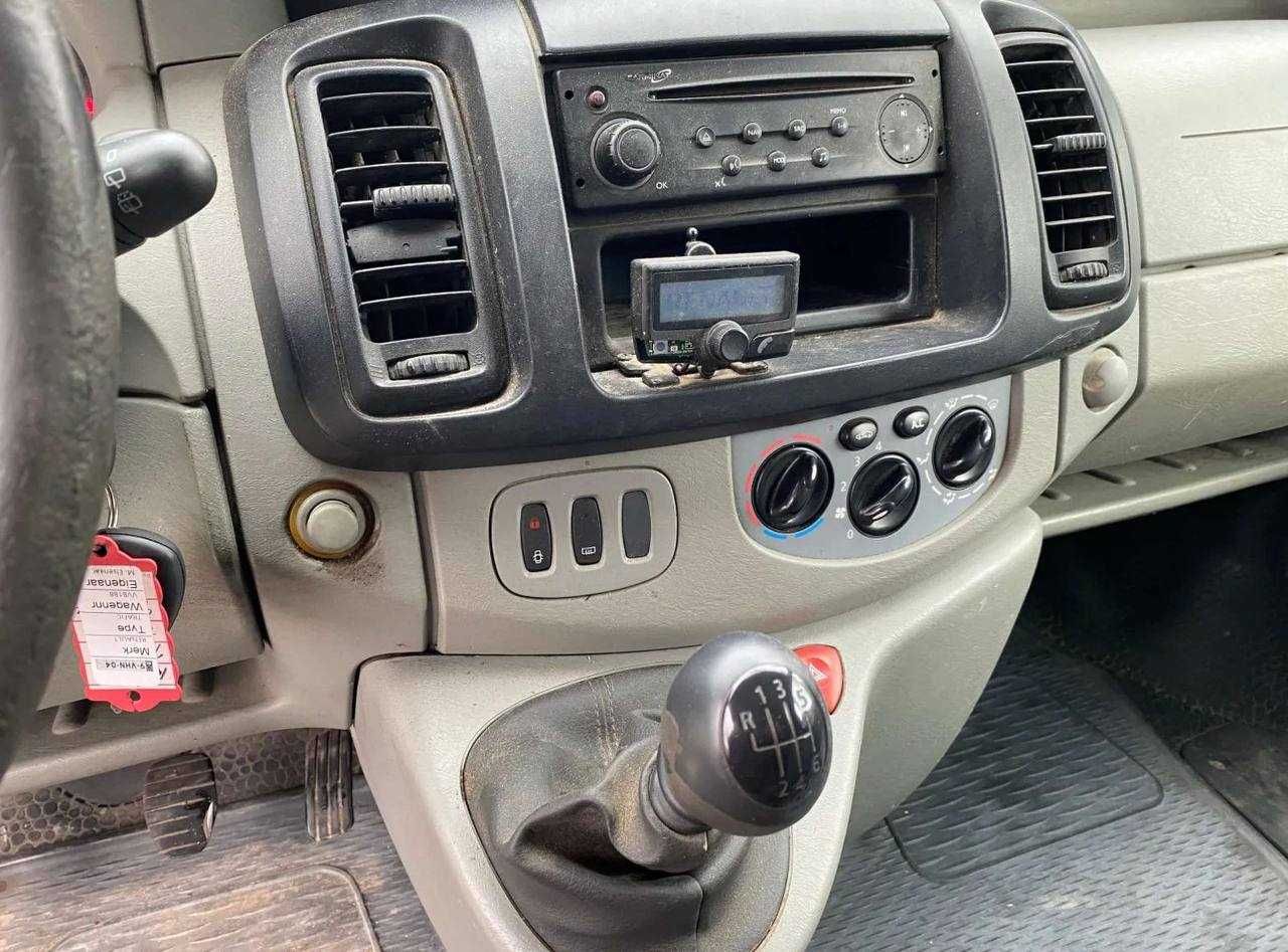 Renault Trafic НА ЧАСТИ 4 броя