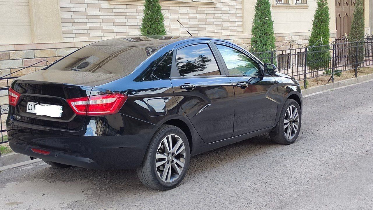 Lada Vesta 2020 автомат