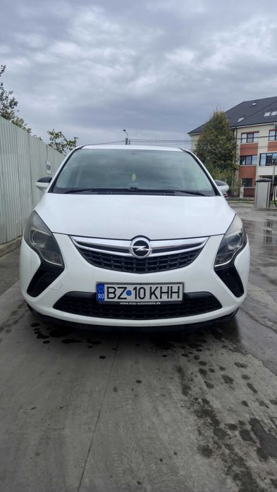 Opel zafira Tourer