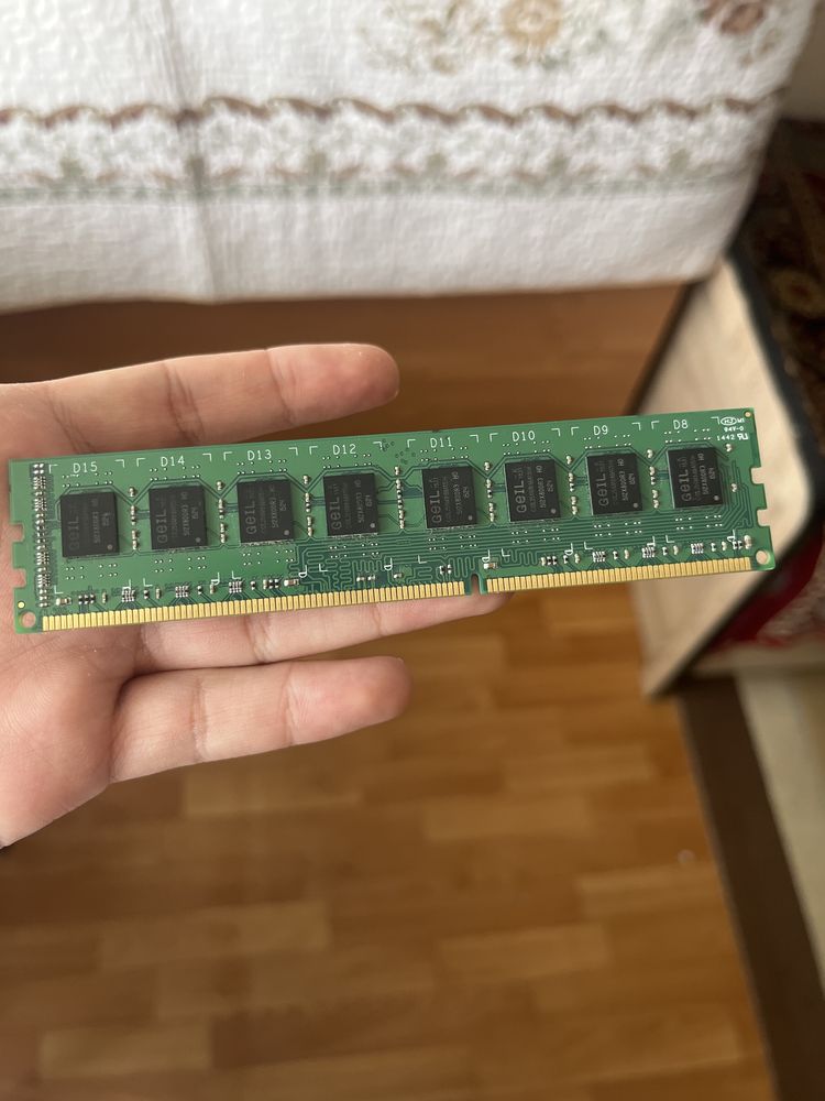 ОЗУ оперативная память GEIL 4GB DDR3