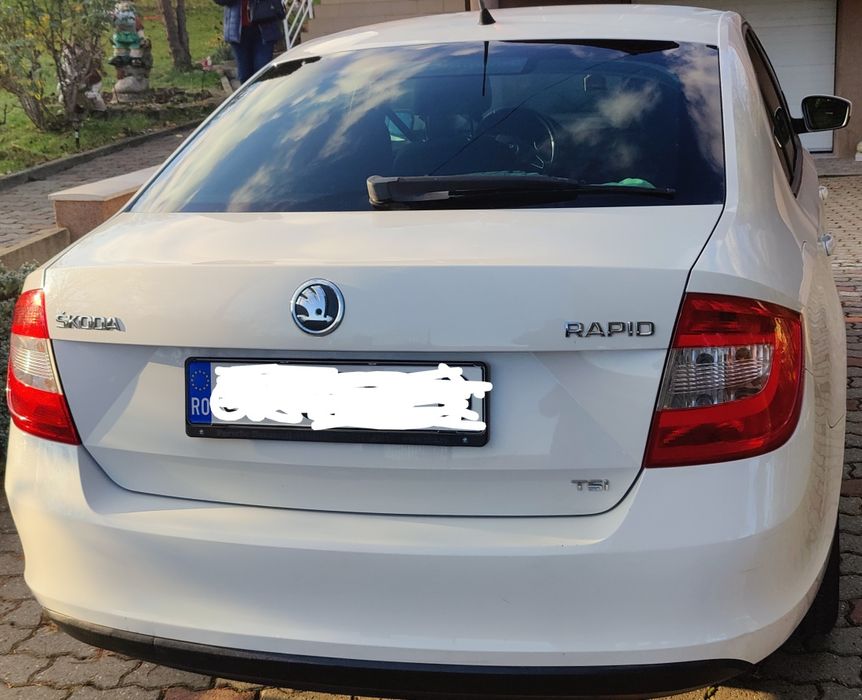 Vând Skoda Rapid