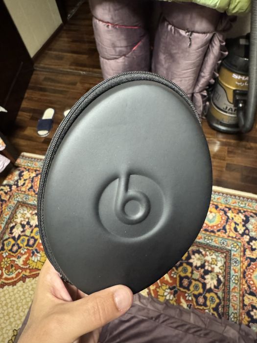 Кейс для наушников оригинал