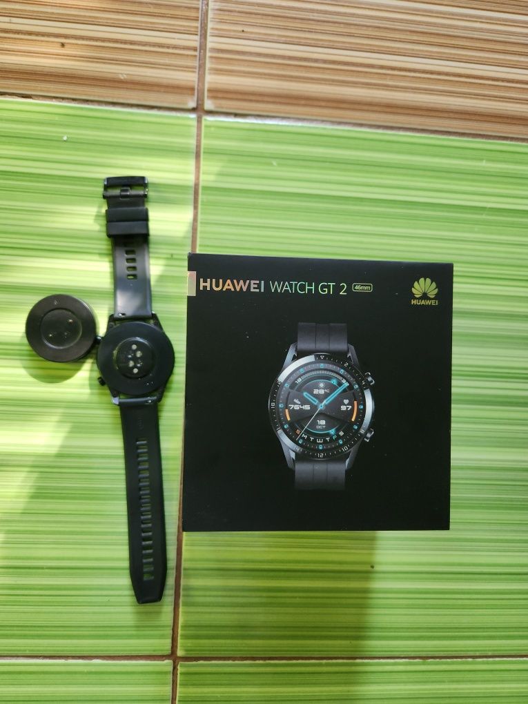 Часовник huawei watch gt 2