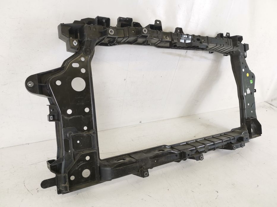 Предна траверса / Nissan Juke Оригинална, в добро състояние