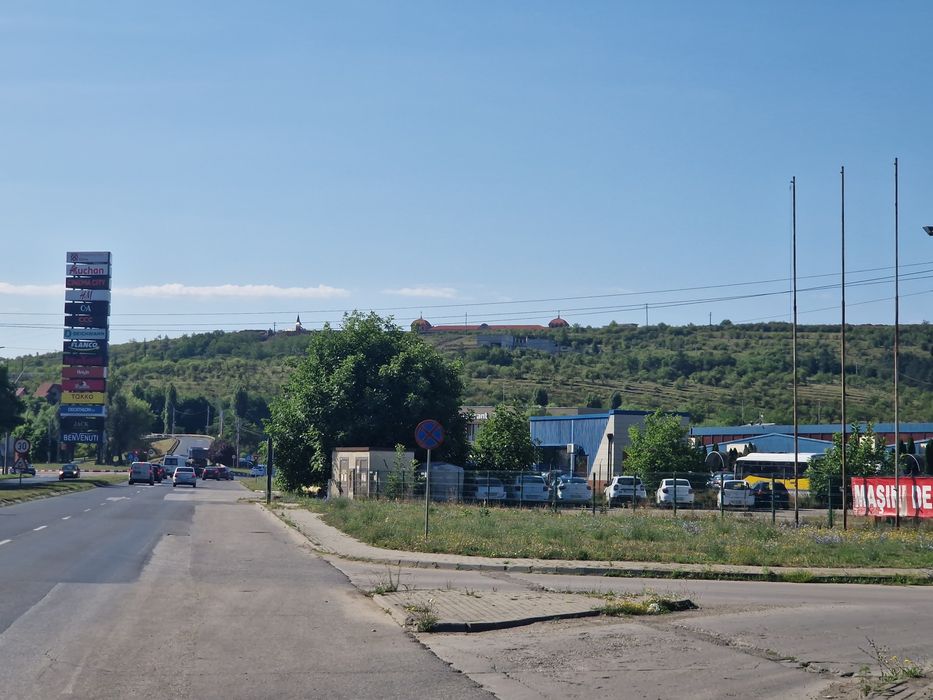 Spațiu comercial rezidențial în constructie zona 700