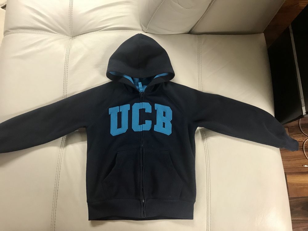 Детско яке Mayoral, суичер Benetton, дънки 140 см