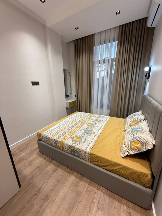 Продается 1в2 комнатная квартира,ул Шота Руставели,ЖК Роял Хаус,35м2