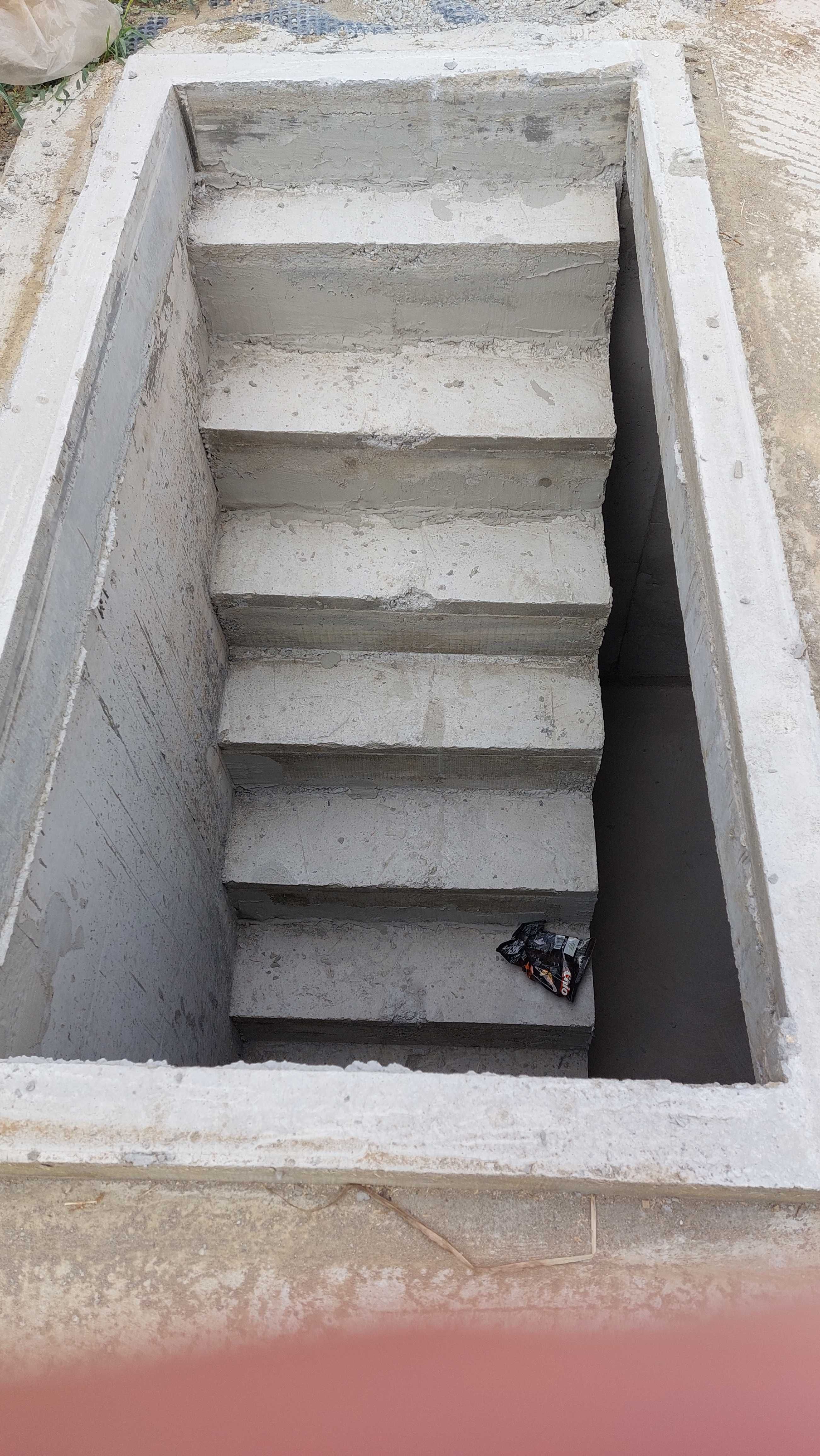 Mana curenta/balustrada scara beton beci