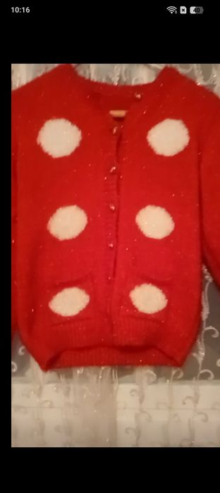 Vând bluze angora noi