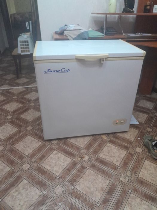 Продам морозильник.