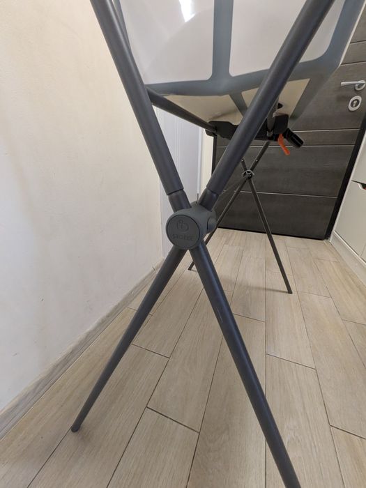 Стойка за къпане с вана Stokke - Като нови!