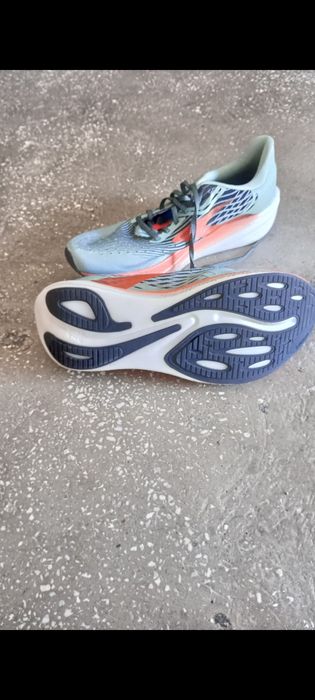 Adidași Brooks hiperion max