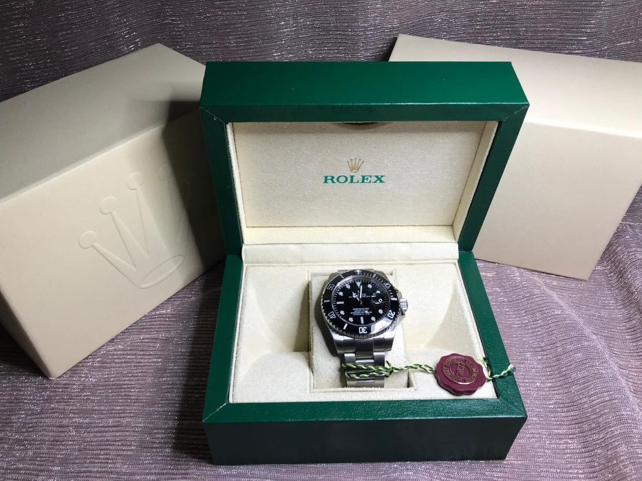 Rolex Submariner 40 mm Black Dial