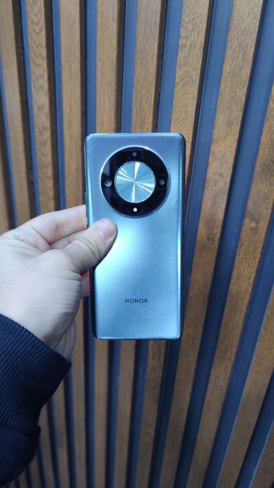 Honor X9B 8 256gb idial