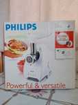 Mașina de tocat electrica Philips +fier de calcat Philips