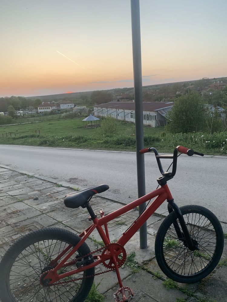 Bmx колело kiinnggg