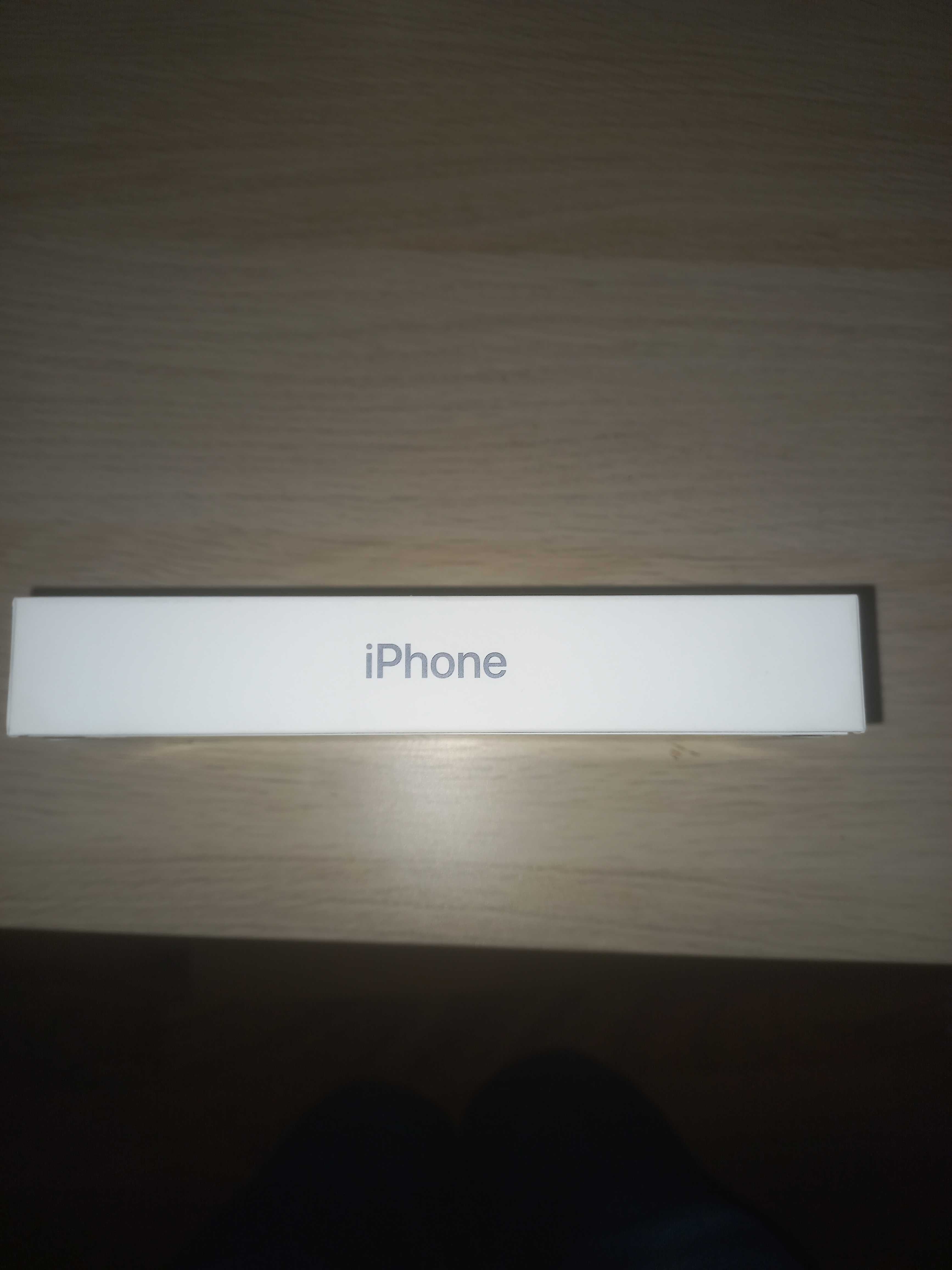 Vând telefon iPhone 15 plus nou sigilat