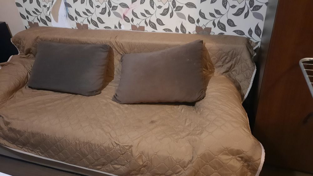 Диван в добро състояние