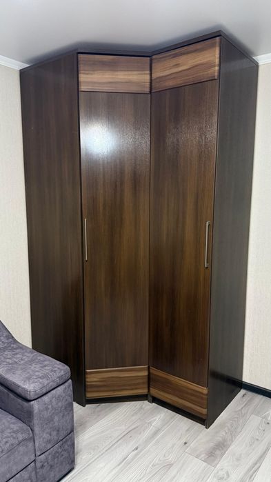 Шкаф угловой ,производство Шатура г Москва